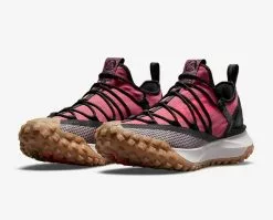 Nike ACG Mountain Fly Low Light Mulberry Flash Crimson DC9045-500