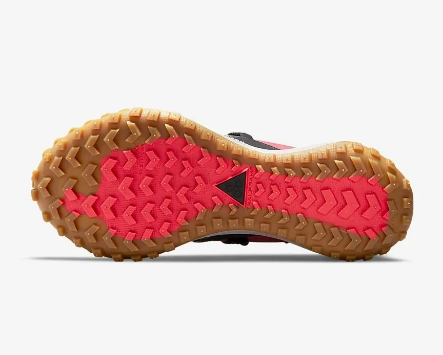 Nike ACG Mountain Fly Low Light Mulberry Flash Crimson DC9045-500 - Image 4