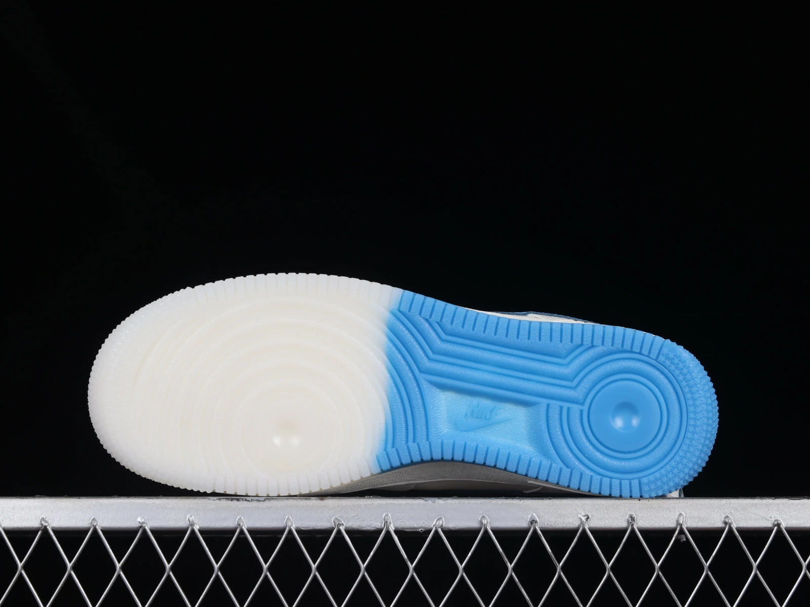 Nike Air Force 1 07 Low FIFA WORLD CUP Blue White Black DR9868-800 - Image 4