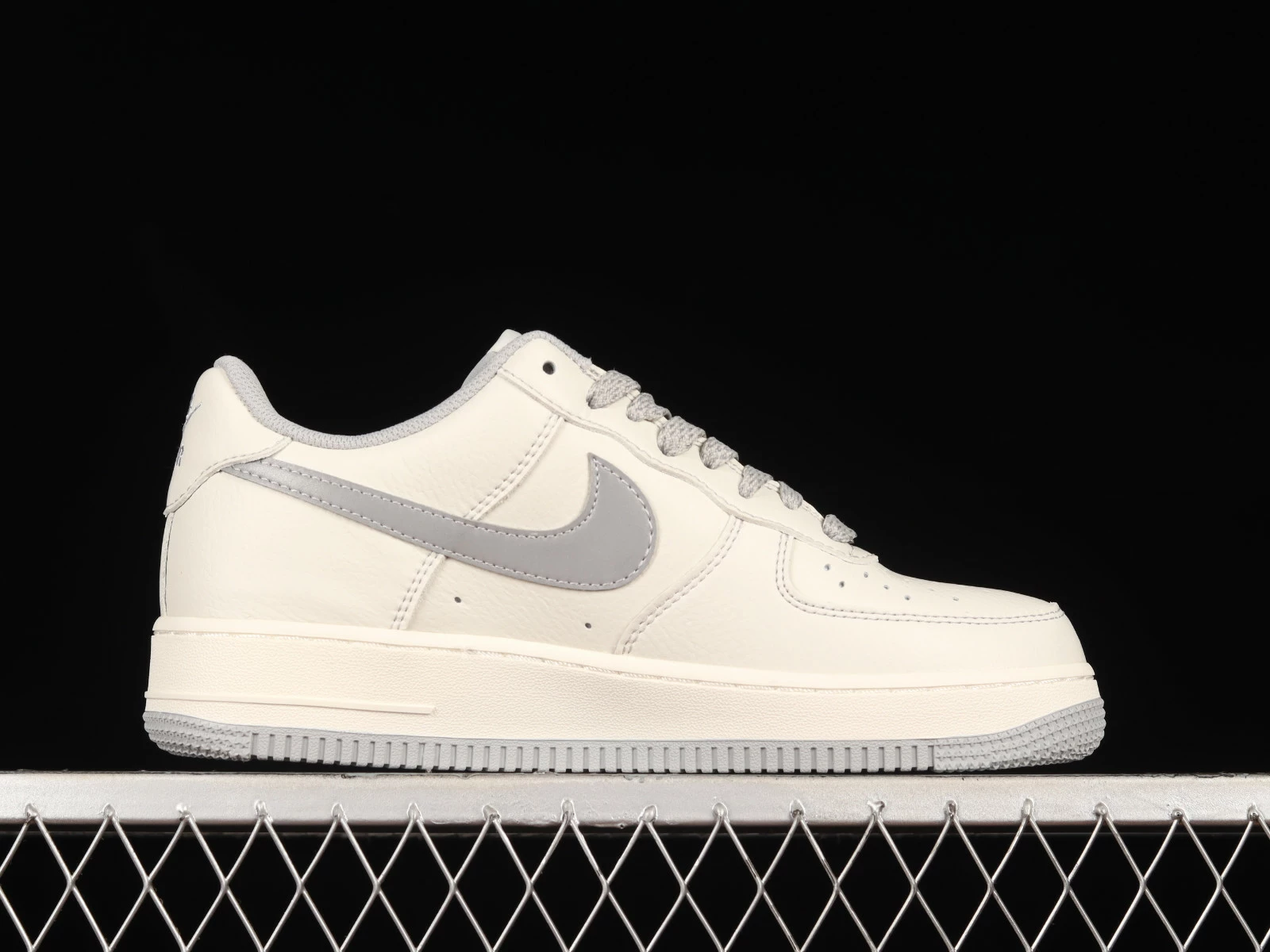 Nike Air Force 1 07 Low Su19 Grey White UN6695-288