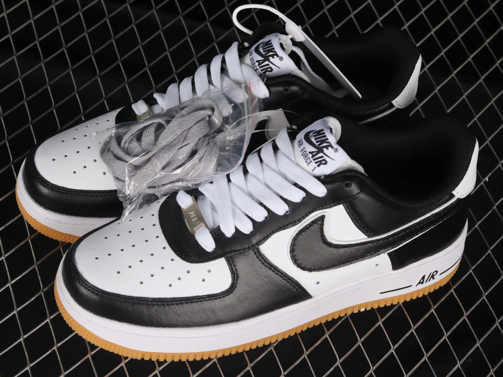 Nike Air Force 1 07 Low White Black Gum AW2296-002 - Image 5