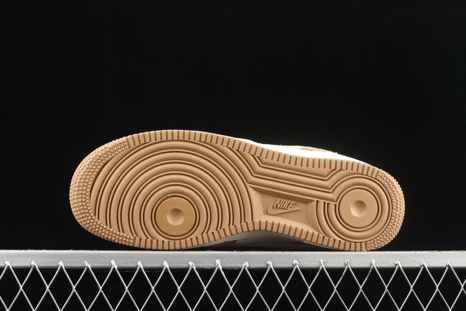 Nike Air Force 1 07 Low White Brown Wheat Shoes BQ8988-104 - Image 4