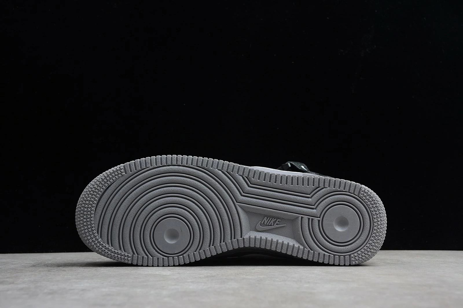 Nike Air Force 1 Mid LV8 Utility Grey White Black 804609-006 - Image 4