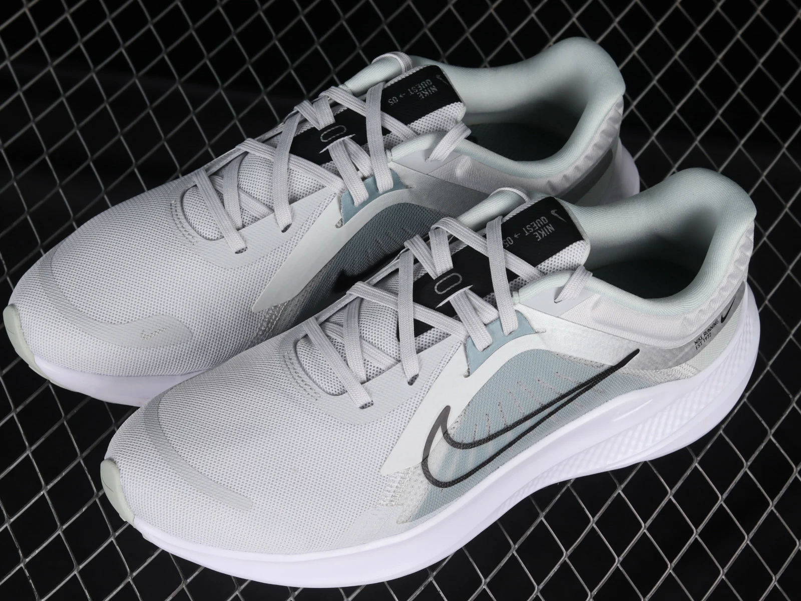 Nike Quest 5 Photon Dust Aviator Grey Metallic Silver DD0204-002 - Image 5